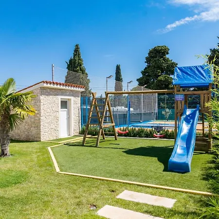 Villa Istrakamen